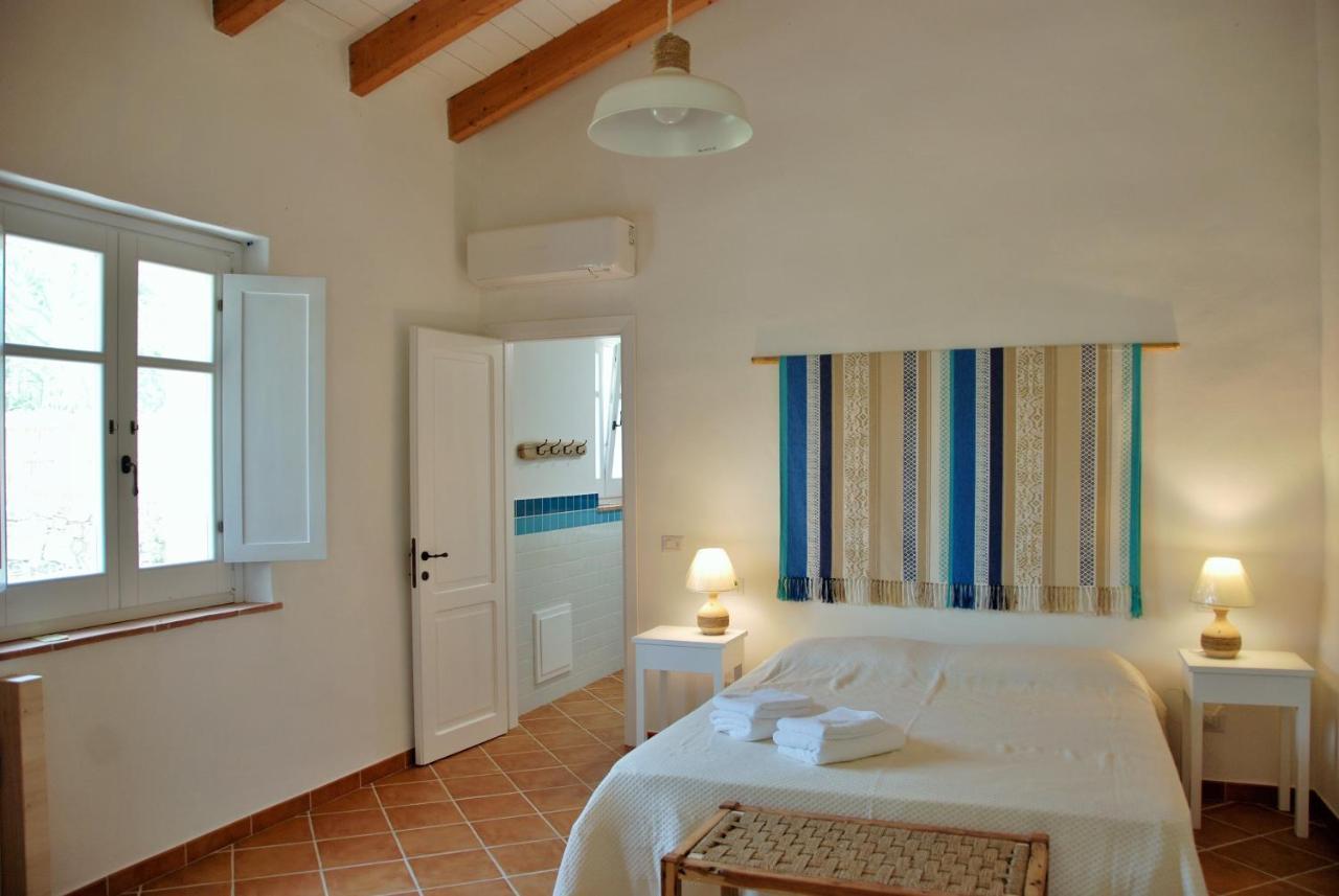 B&B Giallo Limone Teulada Exterior photo